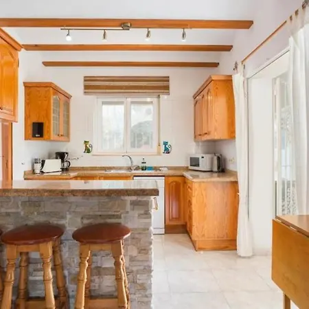 Вілла Espaciosa Con Piscina Privada - 6 Pers. - Es-373-83 *